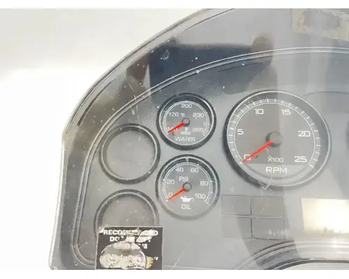 International LA617 Instrument Cluster