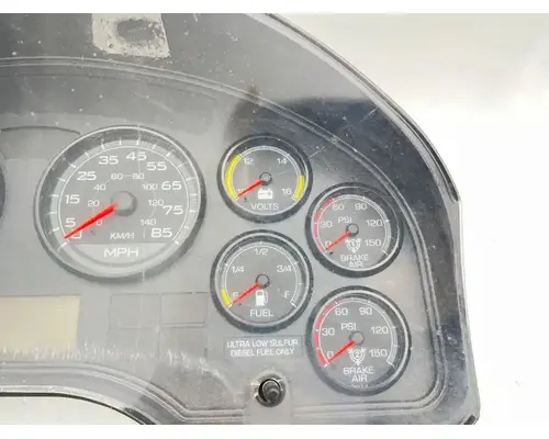 International LA617 Instrument Cluster