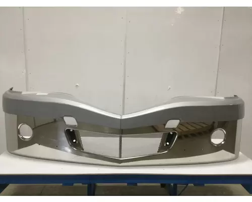 International LONESTAR Bumper Assembly, Front