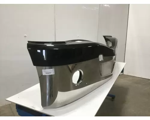 International LONESTAR Bumper Assembly, Front