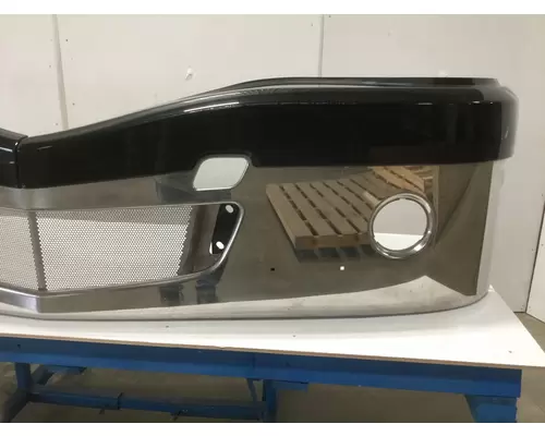 International LONESTAR Bumper Assembly, Front