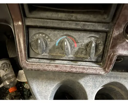 International LONESTAR Cab Misc. Interior Parts