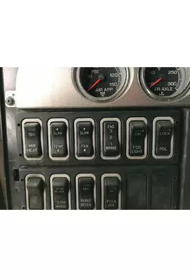 International LONESTAR Dash Panel