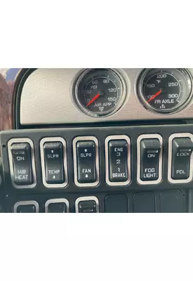 International LONESTAR Dash Panel