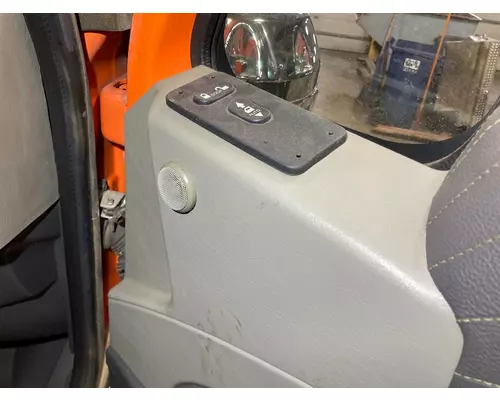 International LONESTAR Door Assembly, Front