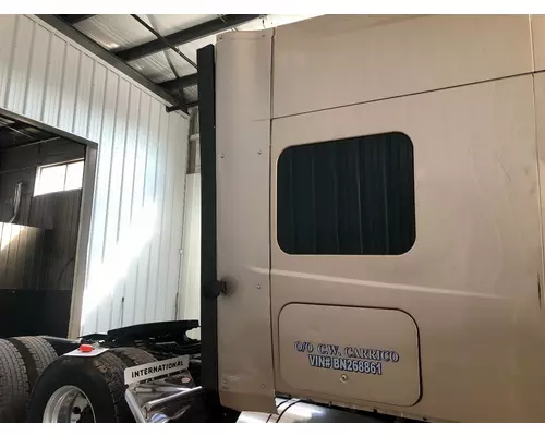 International LONESTAR Sleeper Fairing