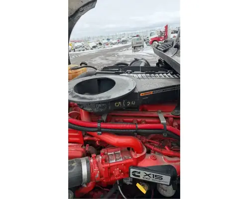 International LT625 Air Cleaner