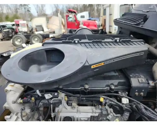 International LT625 Air Cleaner