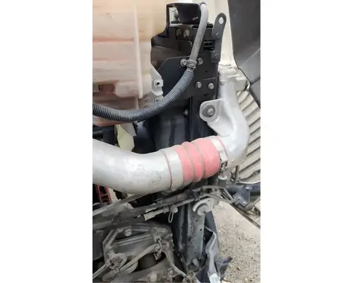 International LT625 Air Conditioner Condenser
