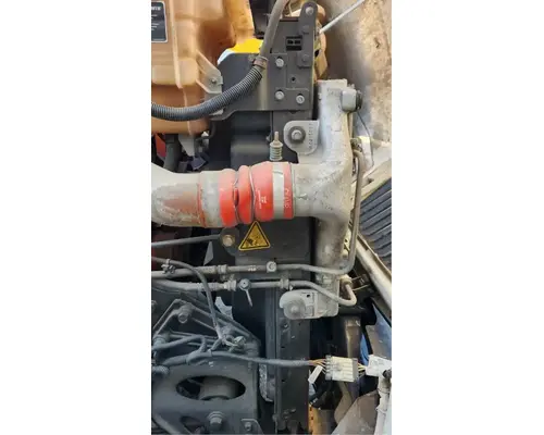 International LT625 Air Conditioner Condenser