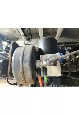 International LT625 Air Drier