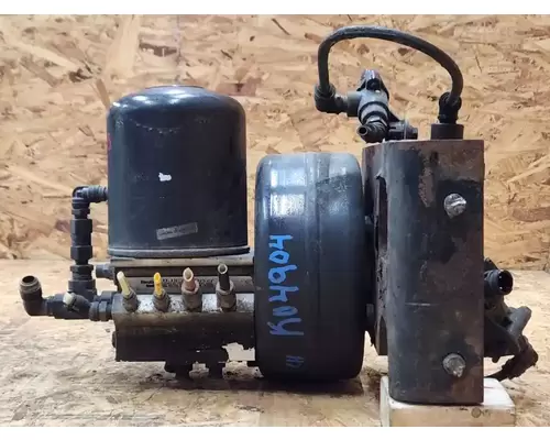 International LT625 Air Drier