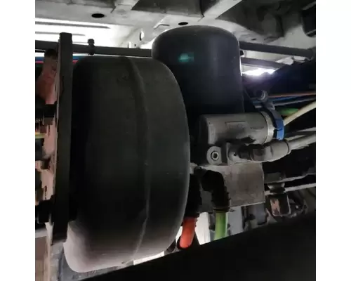 International LT625 Air Drier