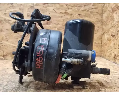 International LT625 Air Drier