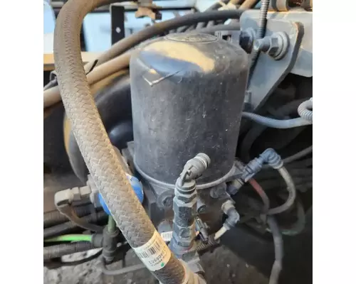 International LT625 Air Drier