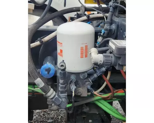 International LT625 Air Drier