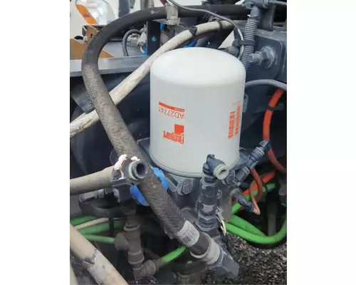 International LT625 Air Drier