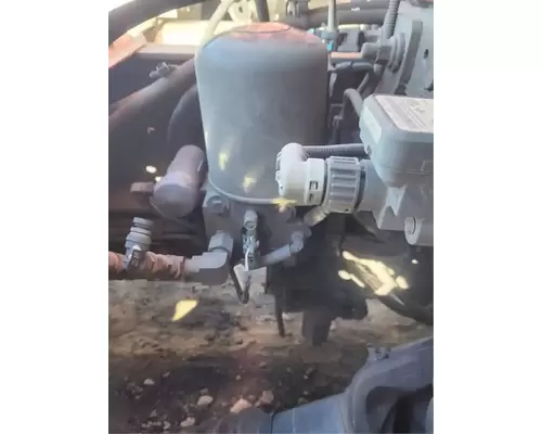 International LT625 Air Drier