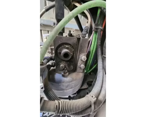 International LT625 Air Drier