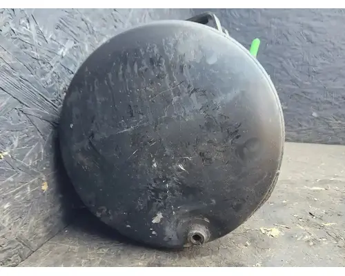 International LT625 Air Tank