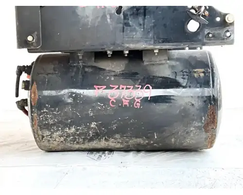 International LT625 Air Tank