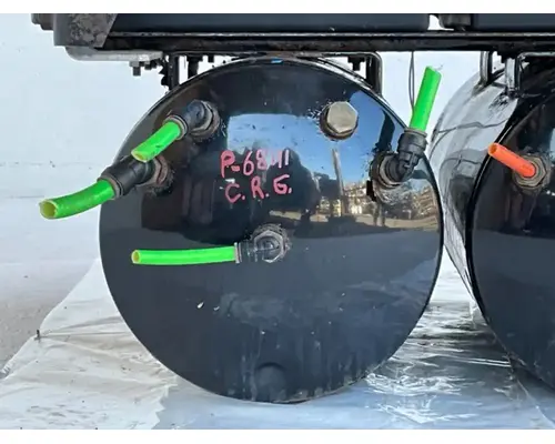 International LT625 Air Tank