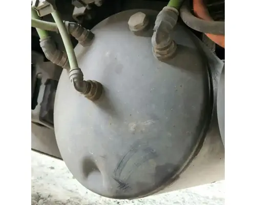 International LT625 Air Tank