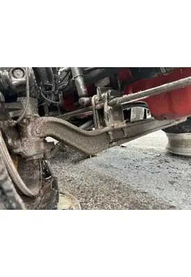 International LT625 Axle Assembly, Front (Steer)