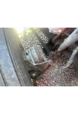 International LT625 Axle Assembly, Front (Steer)