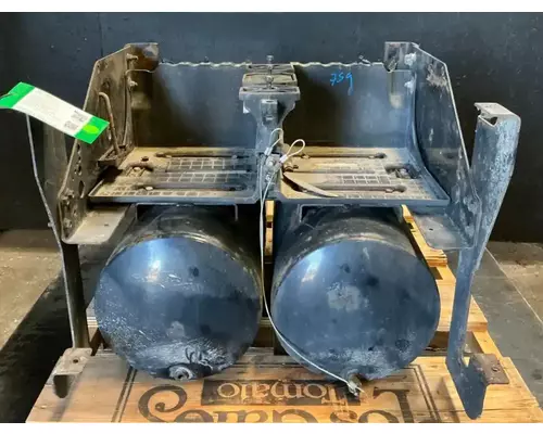 International LT625 Battery BoxTray