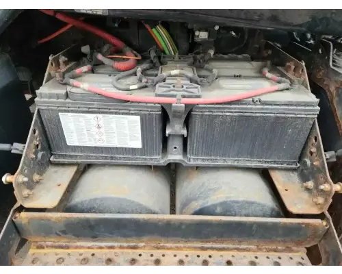 International LT625 Battery Box