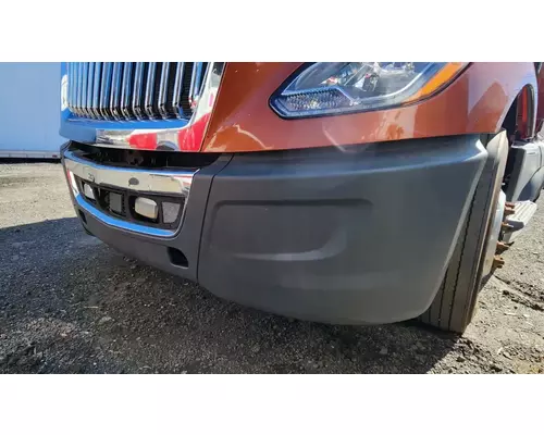 International LT625 Bumper Assembly, Front