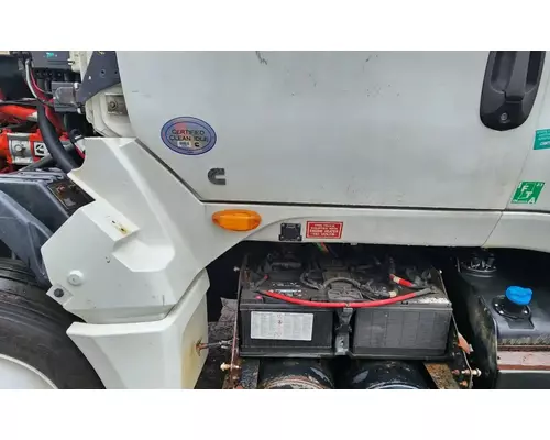 International LT625 Cowl