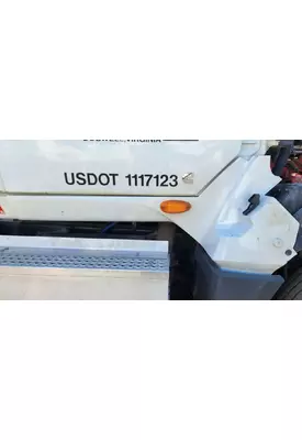 International LT625 Cowl