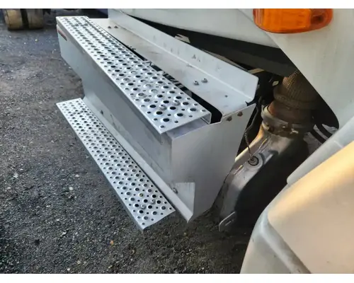 International LT625 DPF (Diesel Particulate Filter)