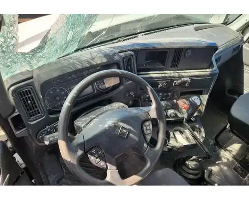 International LT625 Dash Assembly