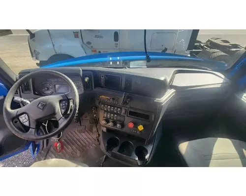 International LT625 Dash Assembly