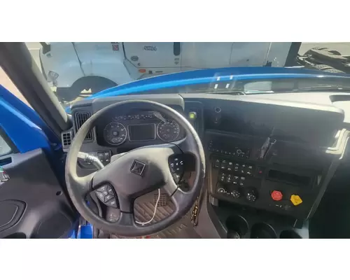 International LT625 Dash Assembly
