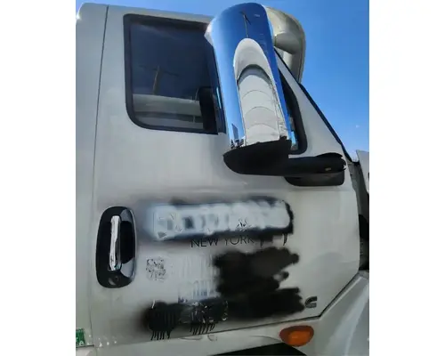 International LT625 Door Assembly, Front