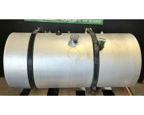 International LT625 Fuel Tank