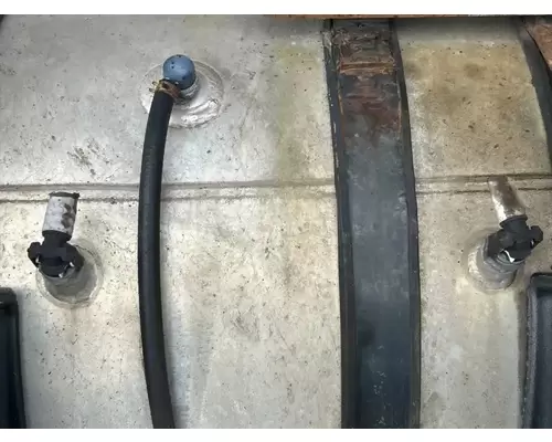 International LT625 Fuel Tank