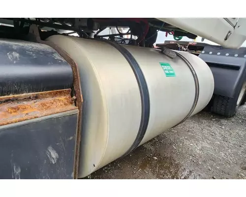 International LT625 Fuel Tank
