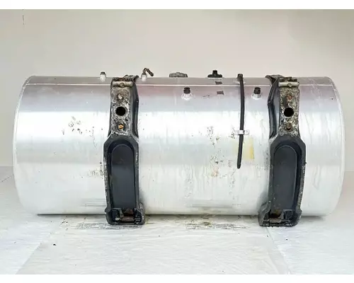 International LT625 Fuel Tank