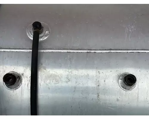 International LT625 Fuel Tank