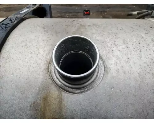 International LT625 Fuel Tank