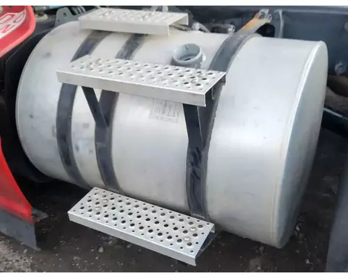 International LT625 Fuel Tank