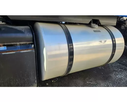 International LT625 Fuel Tank