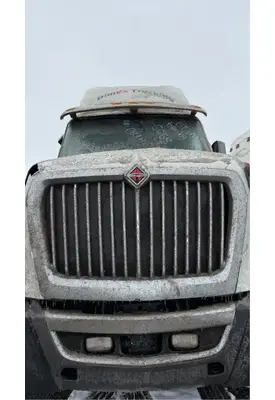 International LT625 Grille