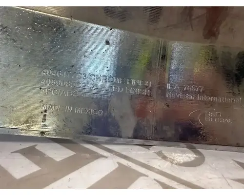 International LT625 Grille