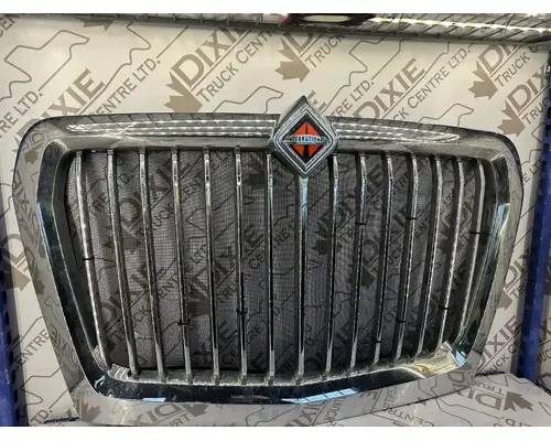 International LT625 Grille